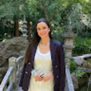 Meet your Posher, Caroline